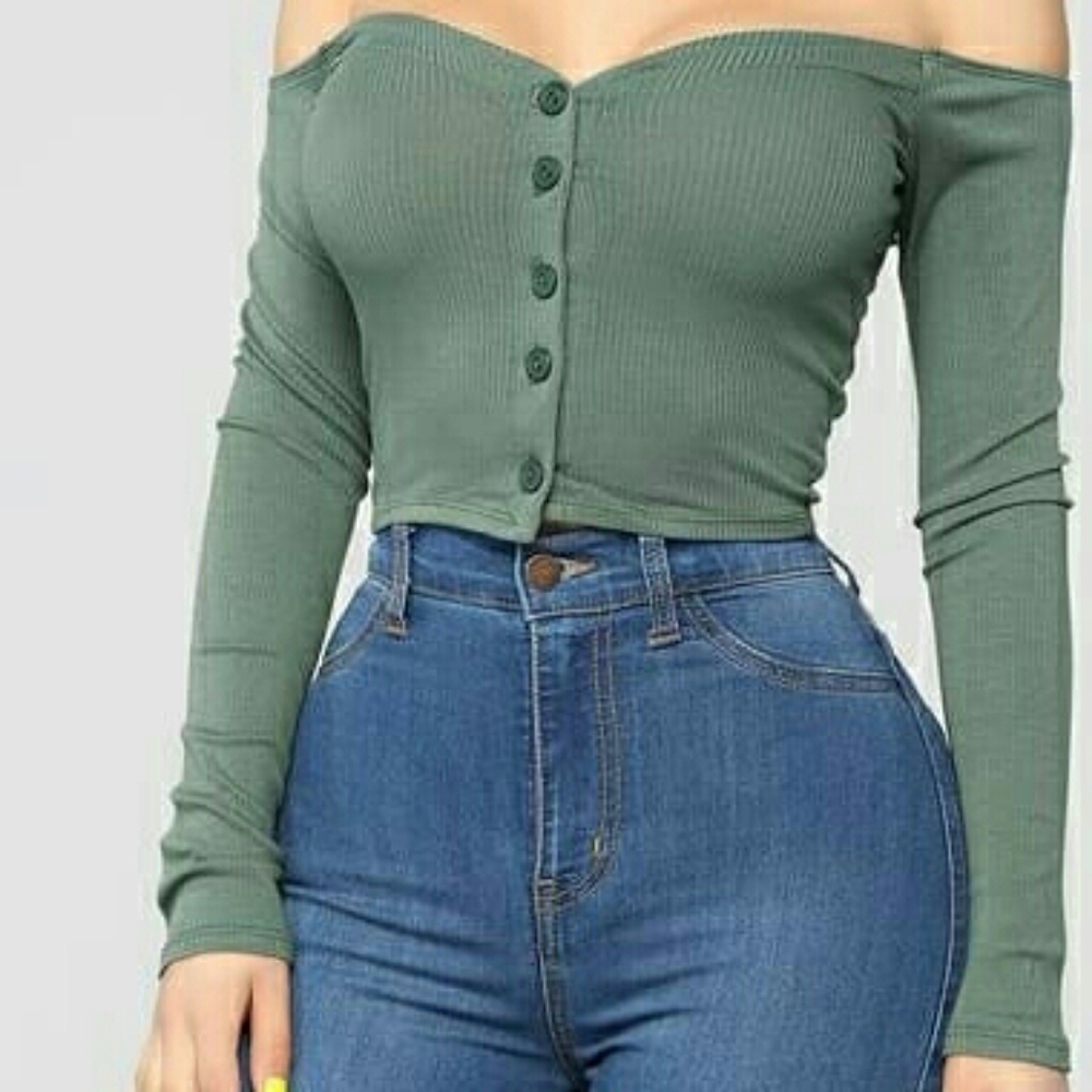 Fashion nova small off the shoulder crop top
